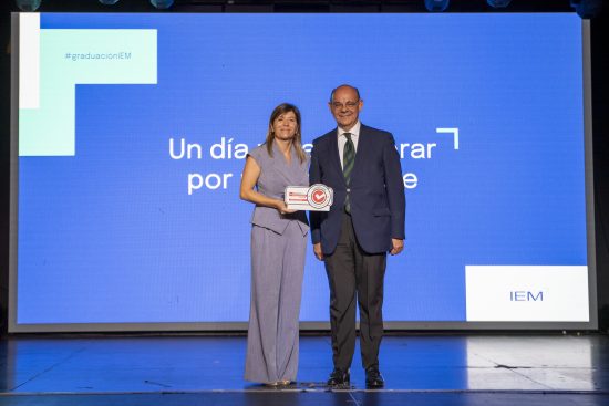 Carmen Tarín, directora general de IEM y Jorge Ruiz, secretario general de AEEN (Asociación Española de Escuelas de Negocios)